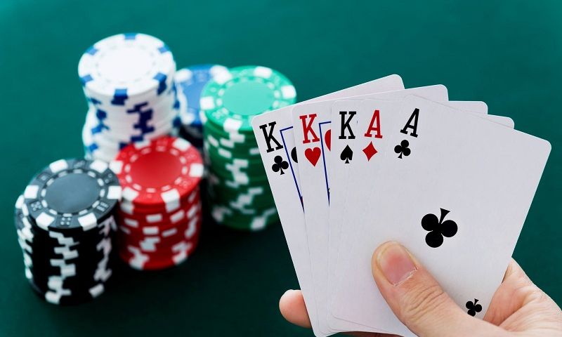 Thiết lập chơi poker Fun88